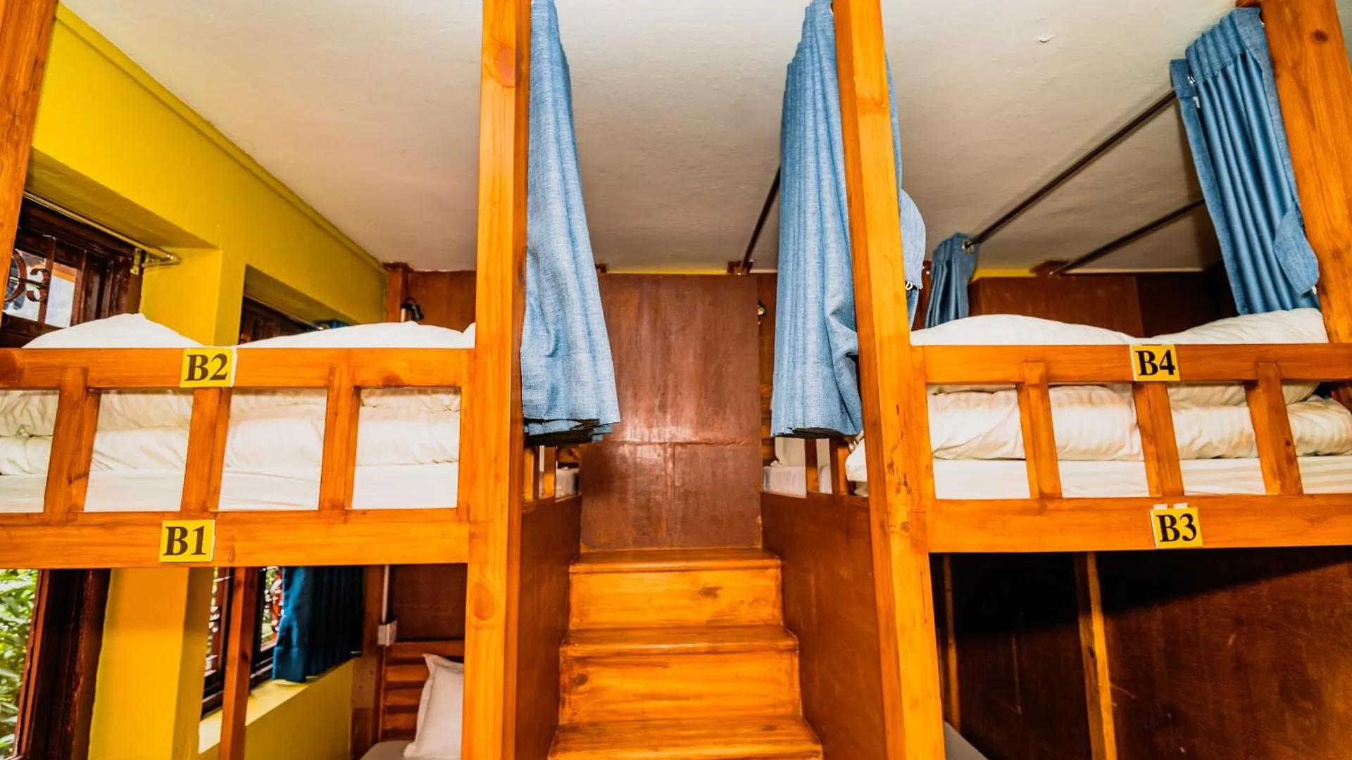 Nepali Heritage Hotel Katmandú 3*,  Nepal