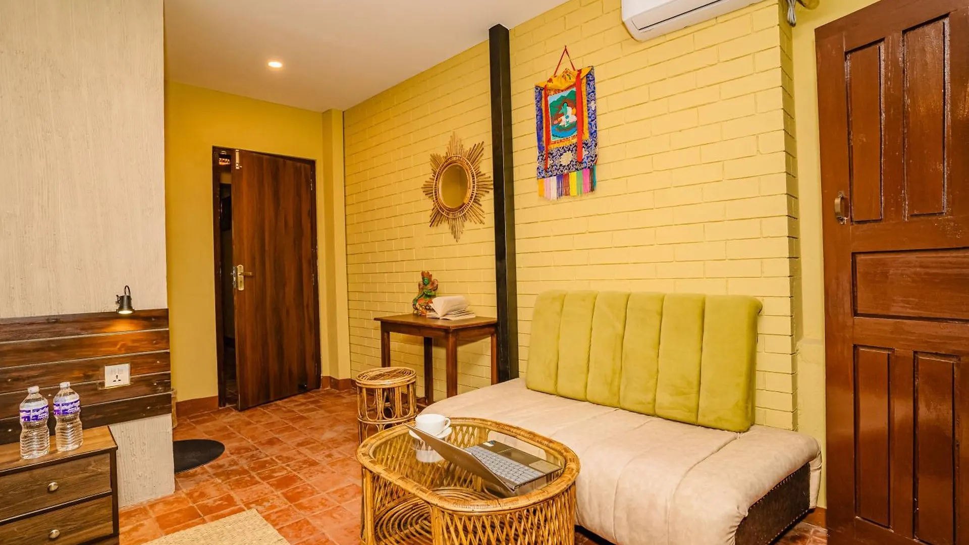 Nepali Heritage Hotel Katmandú 3*,  Nepal